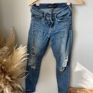 Express distressed jeans